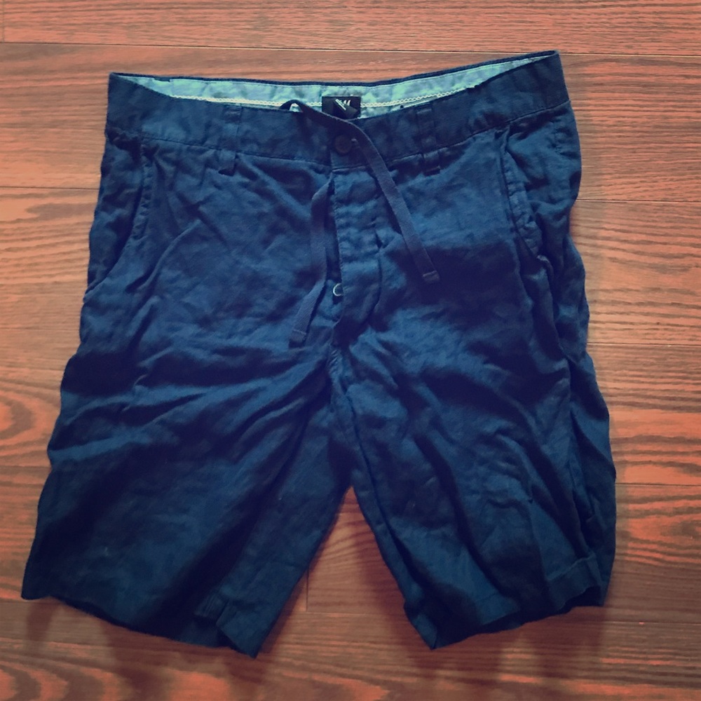 H&M Men’s Navy blue shorts size 33R